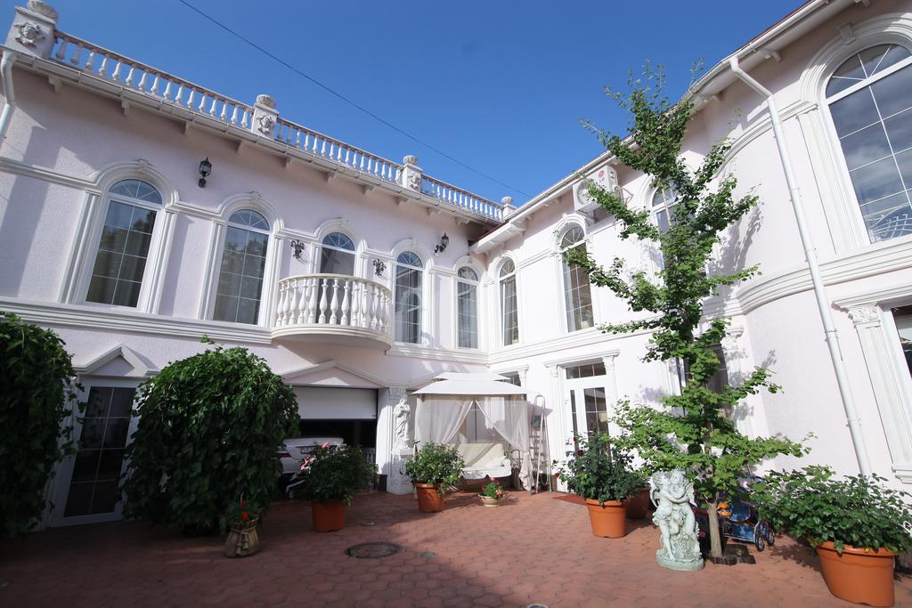 Korall Mykolaiv Exterior photo